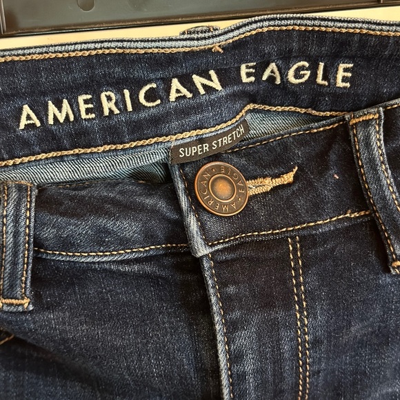 AE Size 4R Hi-Rise Jegging Dark Wash - Picture 3 of 5